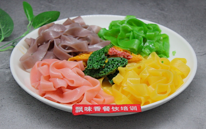 介绍2.JPG